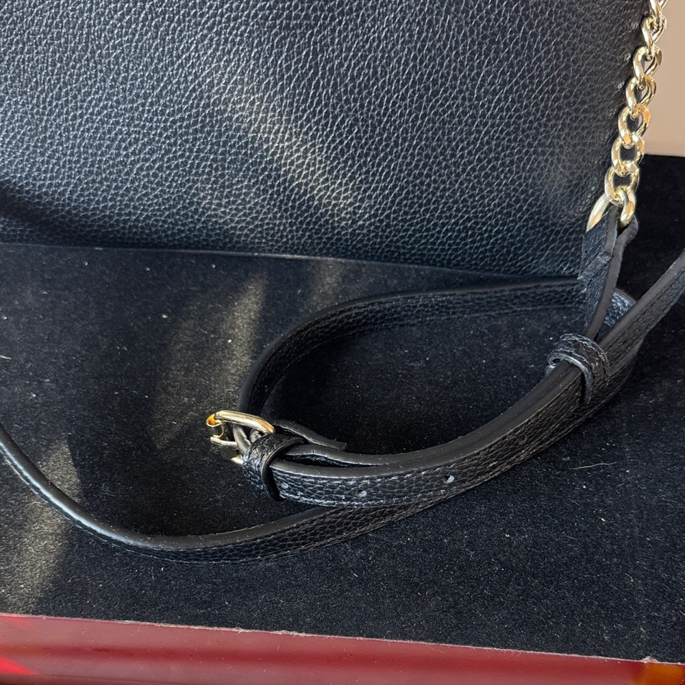 Nanette Lepore black pebbled faux leather tote handbag with a gold chain strap - Picture 3 of 10